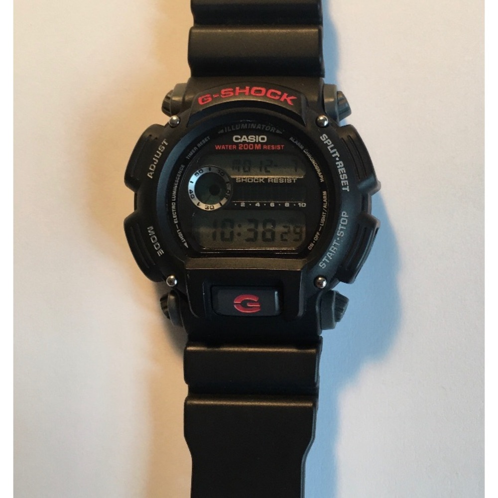 Casio g shock watch